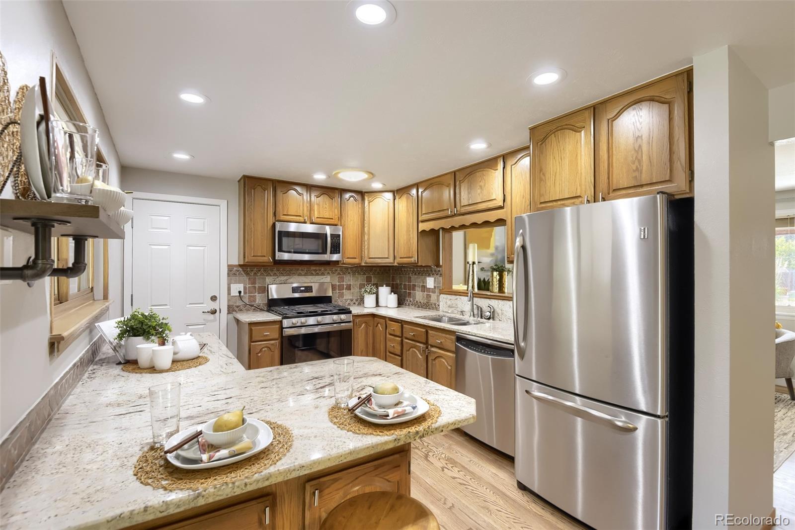 MLS Image #8 for 13097 e center avenue,aurora, Colorado