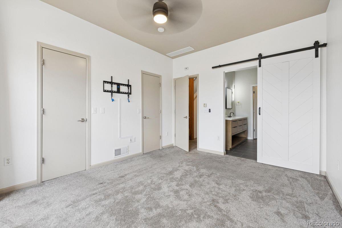 MLS Image #17 for 2680  blake street 1,denver, Colorado