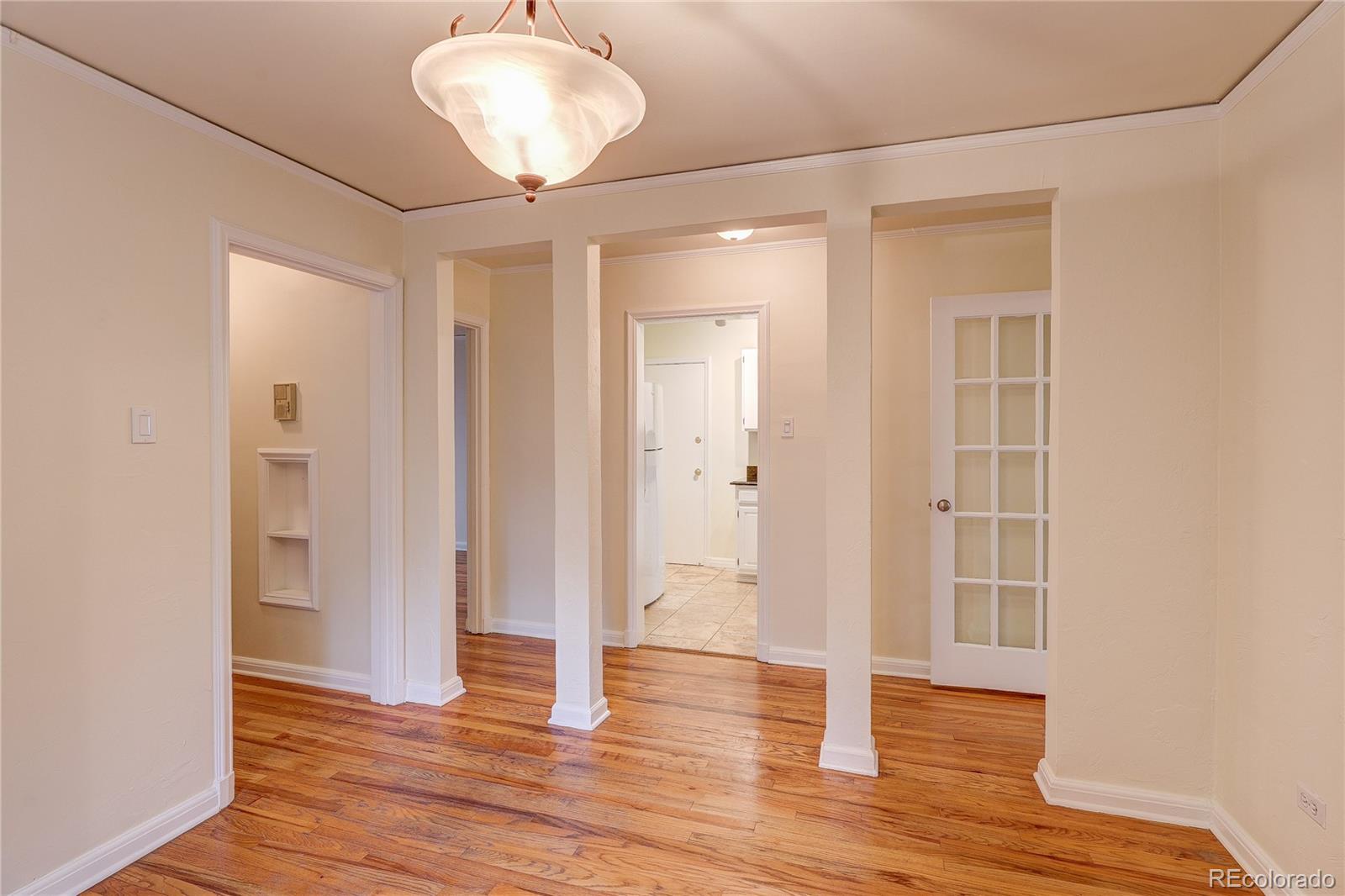 MLS Image #16 for 949 n emerson street,denver, Colorado