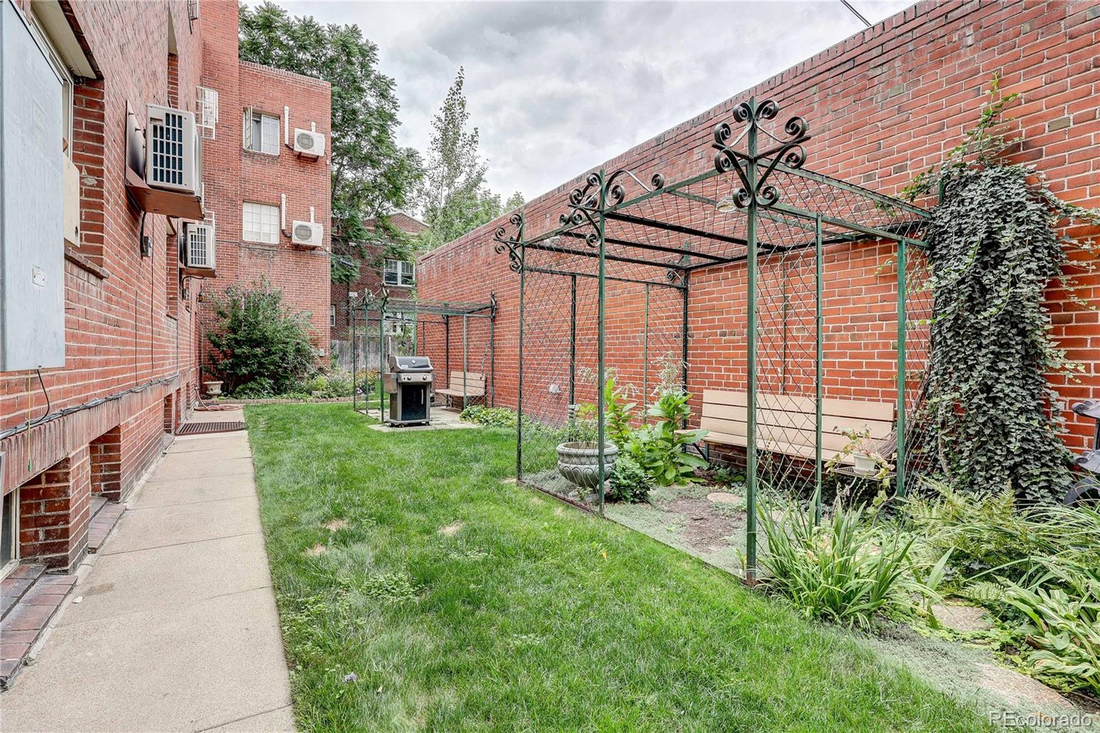 MLS Image #19 for 949 n emerson street,denver, Colorado