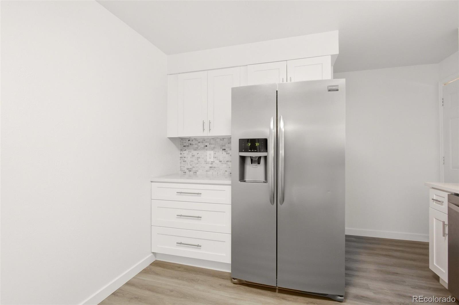 MLS Image #11 for 416 s uvalda circle,aurora, Colorado