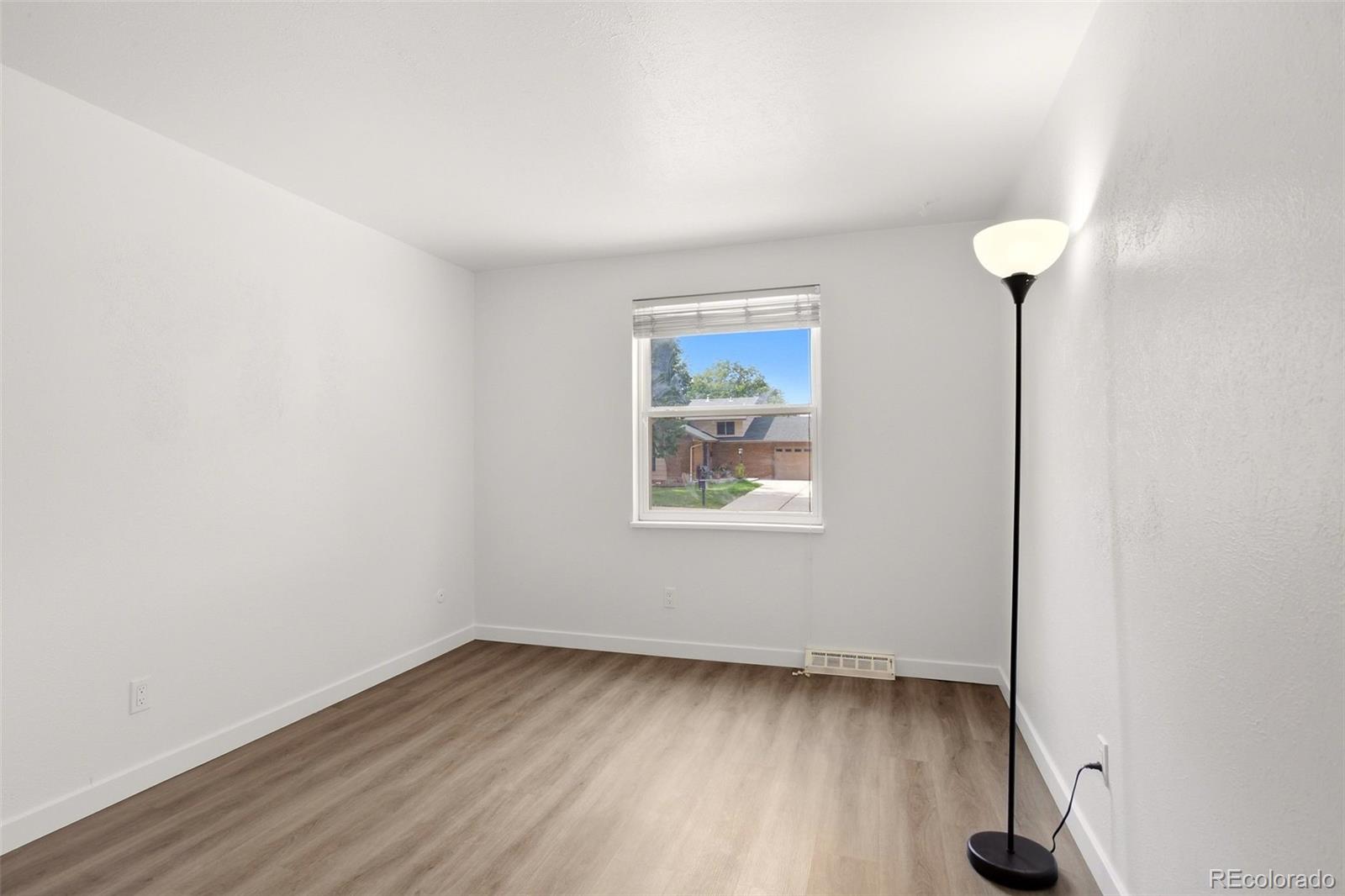 MLS Image #19 for 416 s uvalda circle,aurora, Colorado