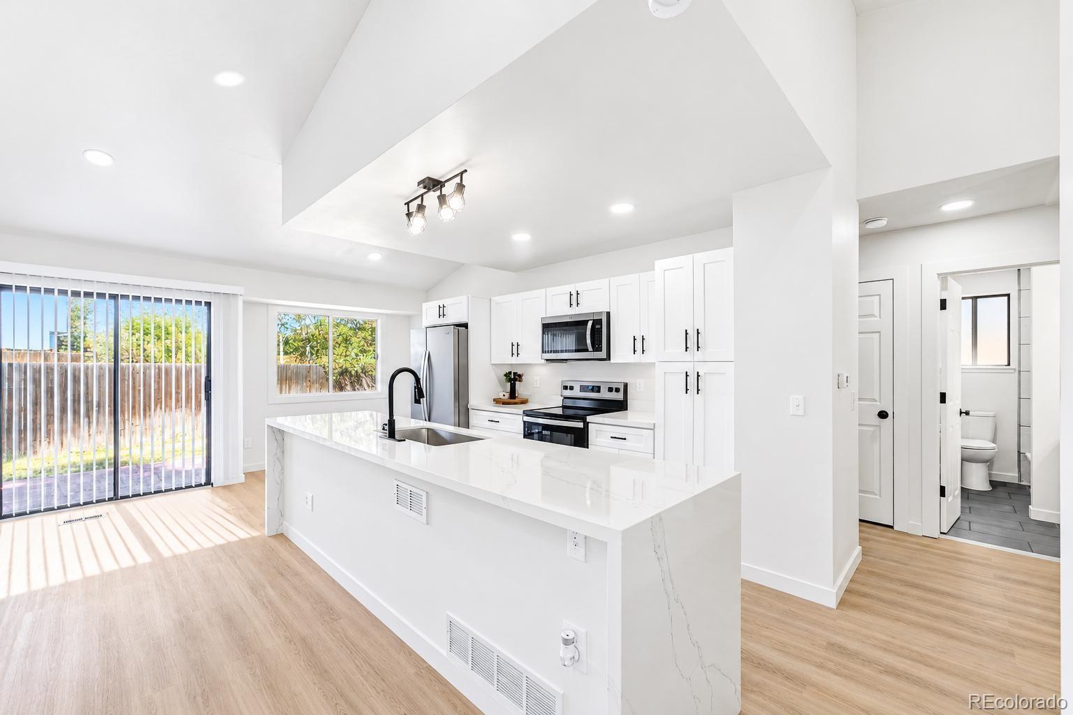 MLS Image #5 for 3533 s richfield circle,aurora, Colorado