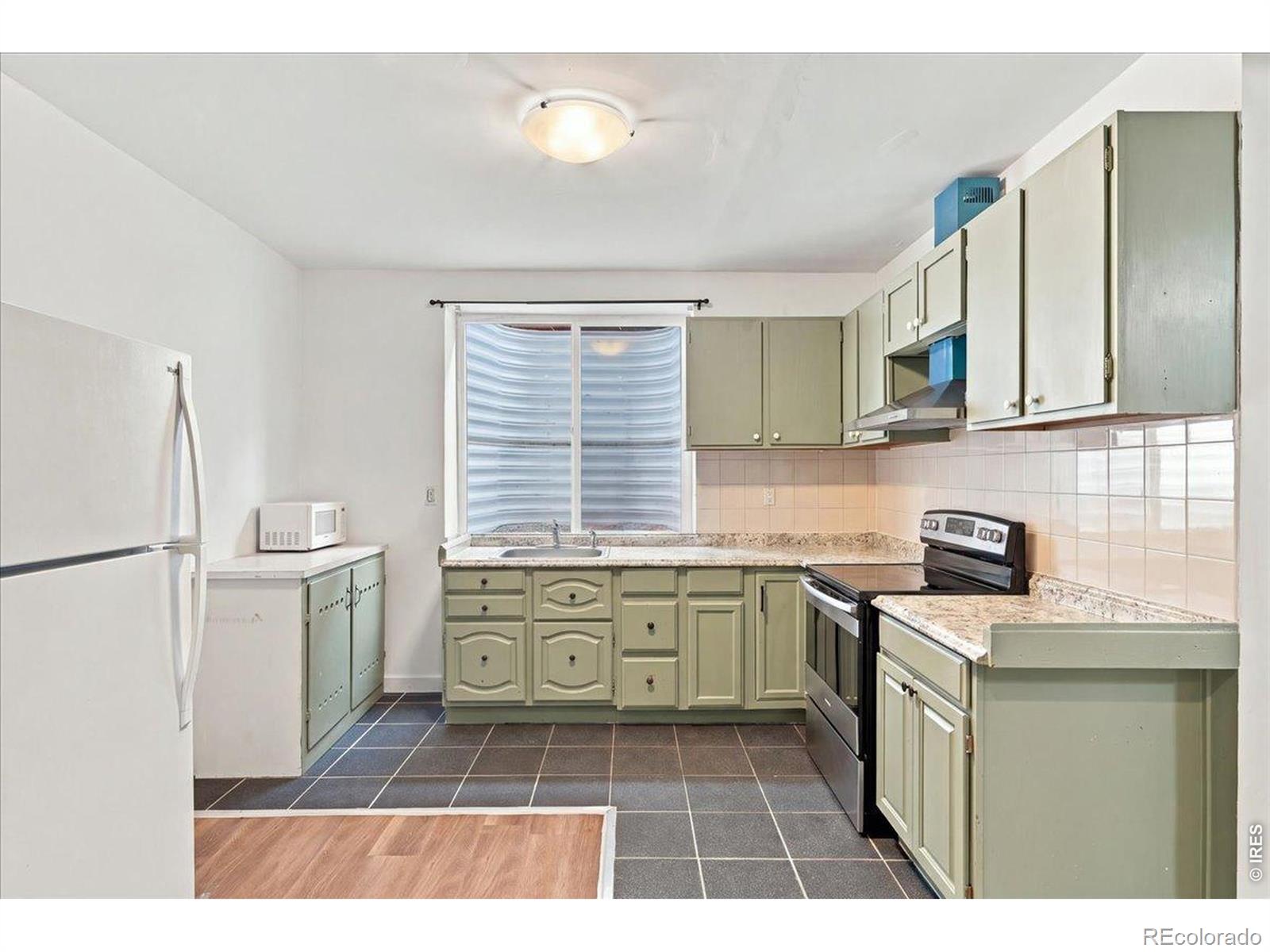 MLS Image #35 for 2226  maid marian court,fort collins, Colorado