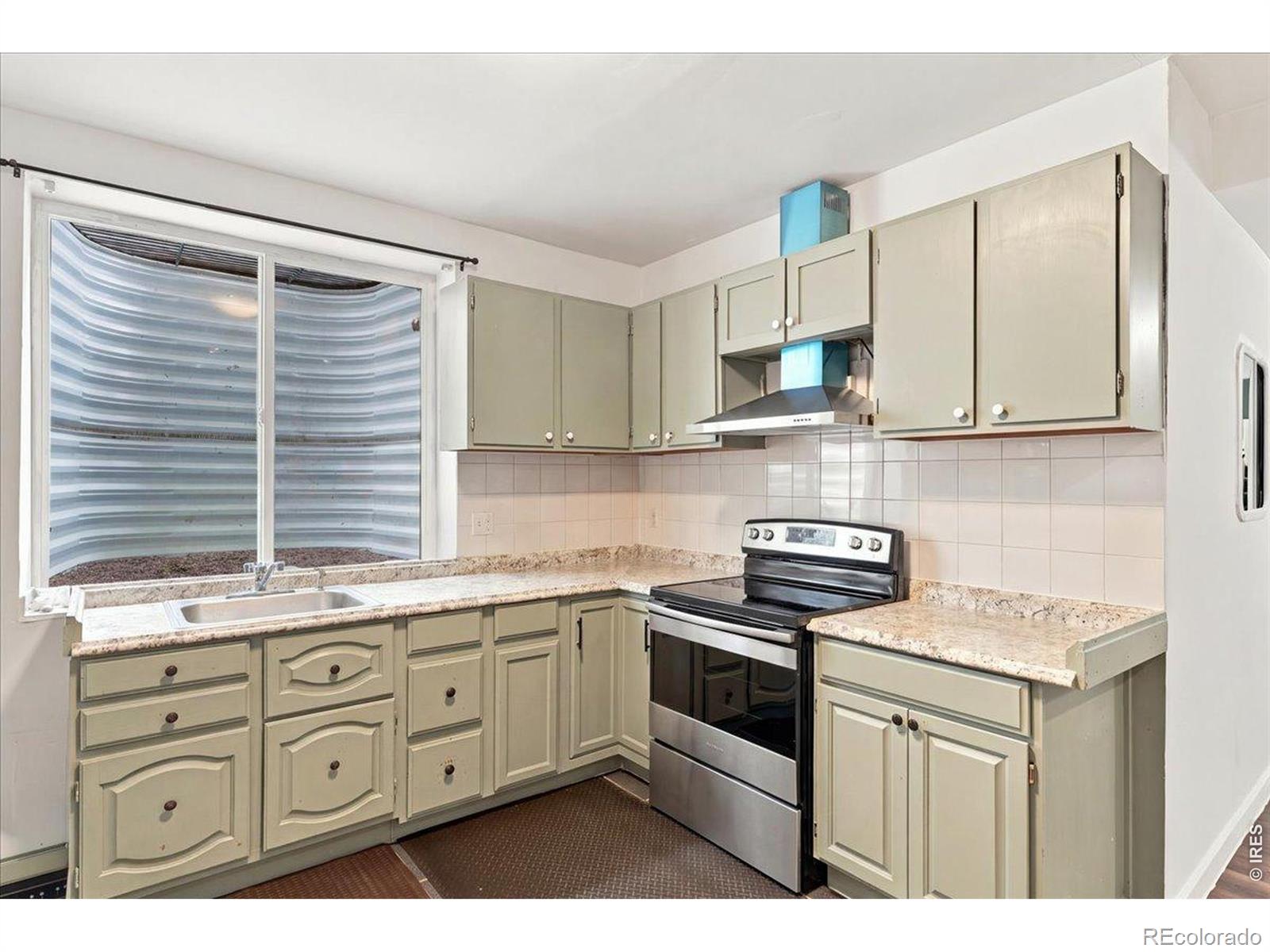 MLS Image #36 for 2226  maid marian court,fort collins, Colorado