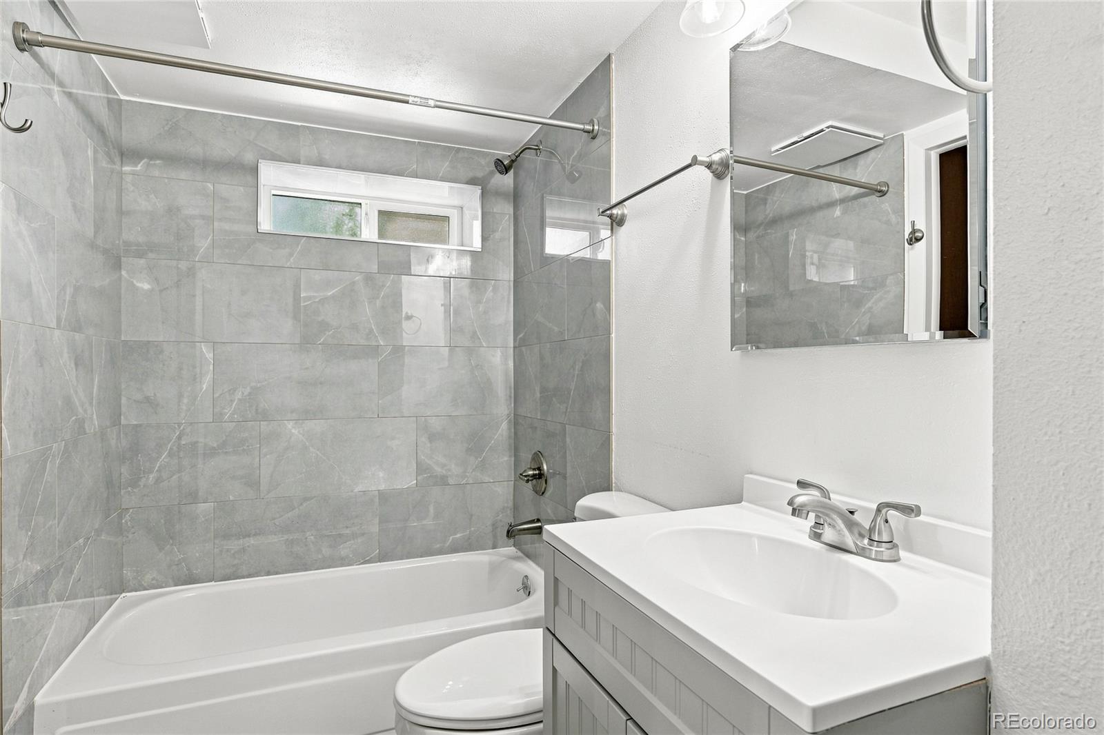 MLS Image #20 for 4836 s nucla way,aurora, Colorado