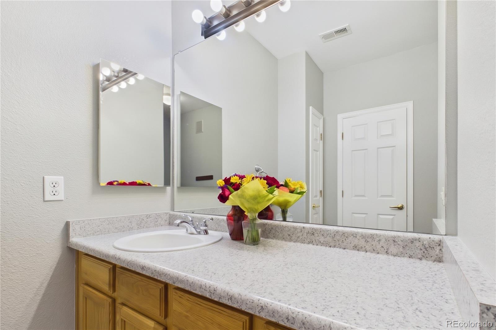 MLS Image #11 for 7170 s wenatchee way f,aurora, Colorado