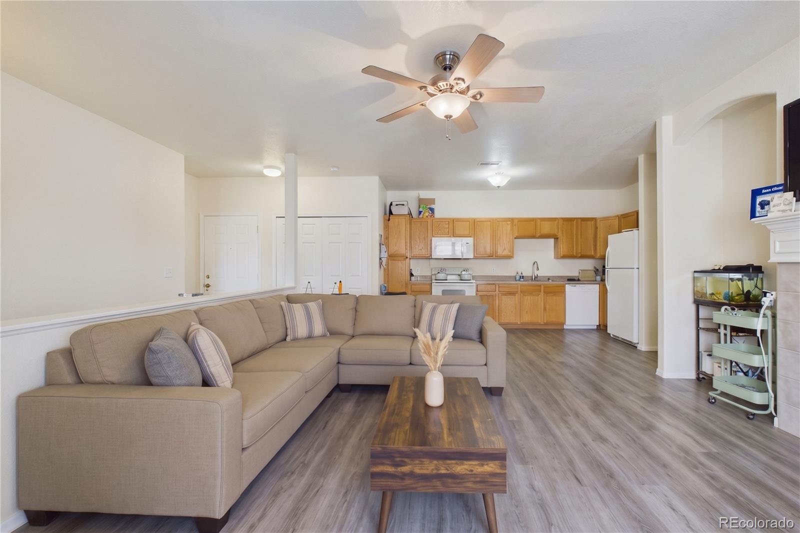 MLS Image #8 for 7170 s wenatchee way f,aurora, Colorado