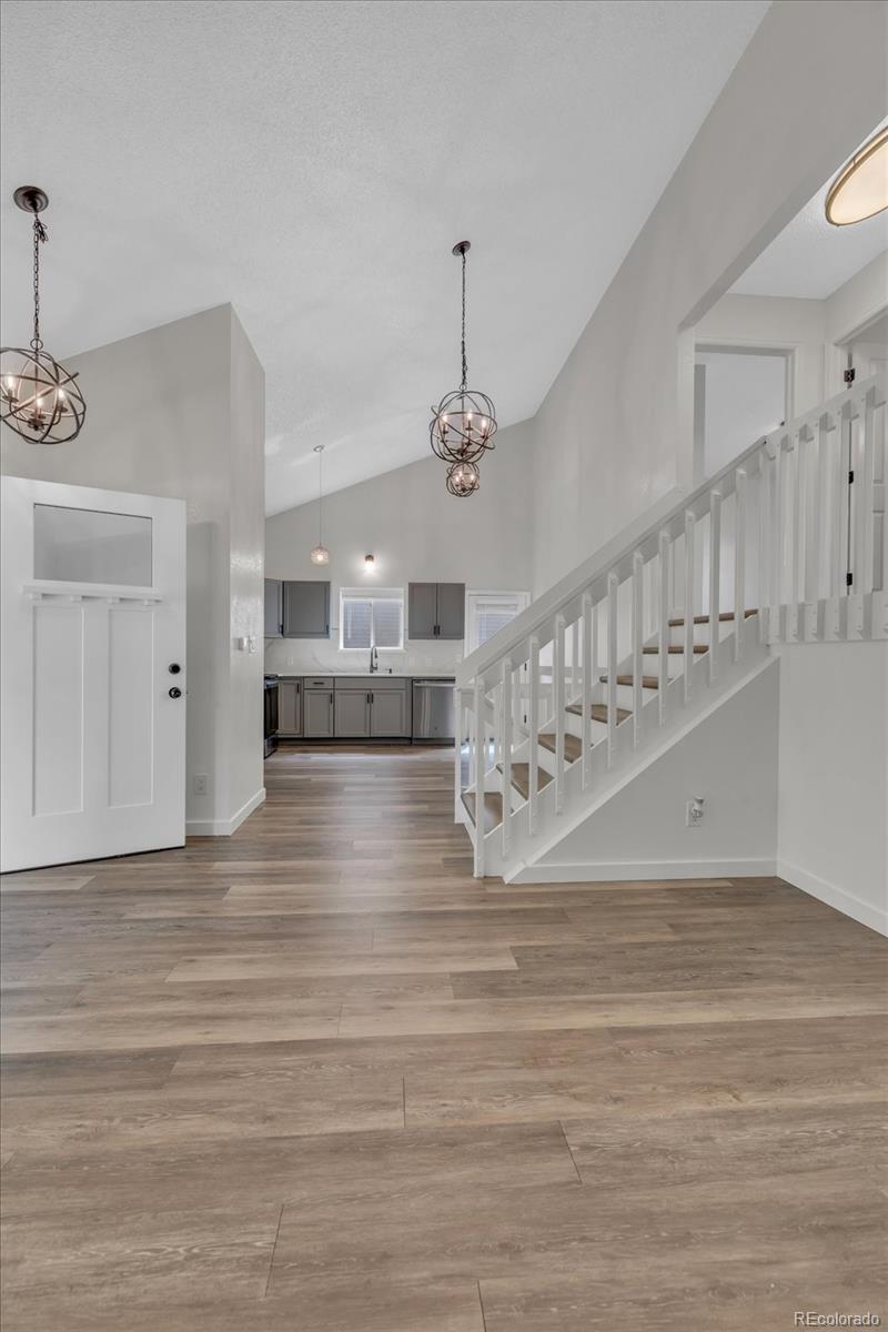MLS Image #11 for 10041  raritan way,thornton, Colorado