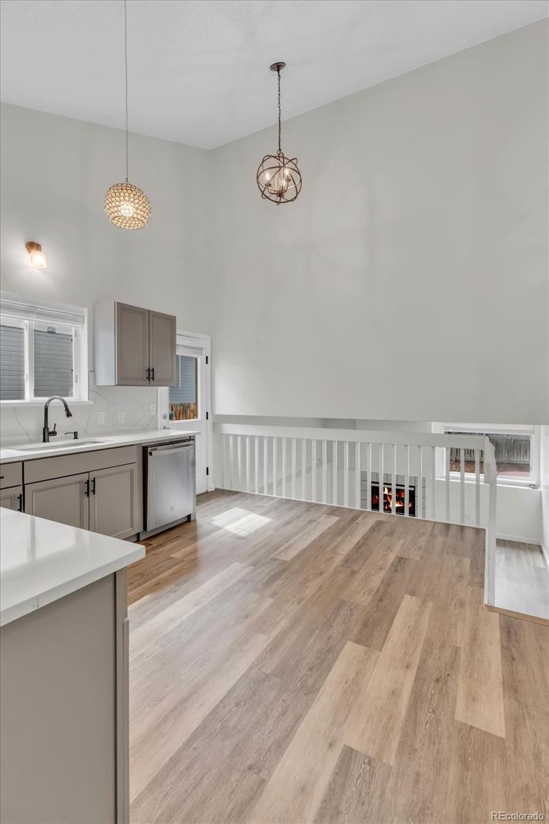 MLS Image #14 for 10041  raritan way,thornton, Colorado