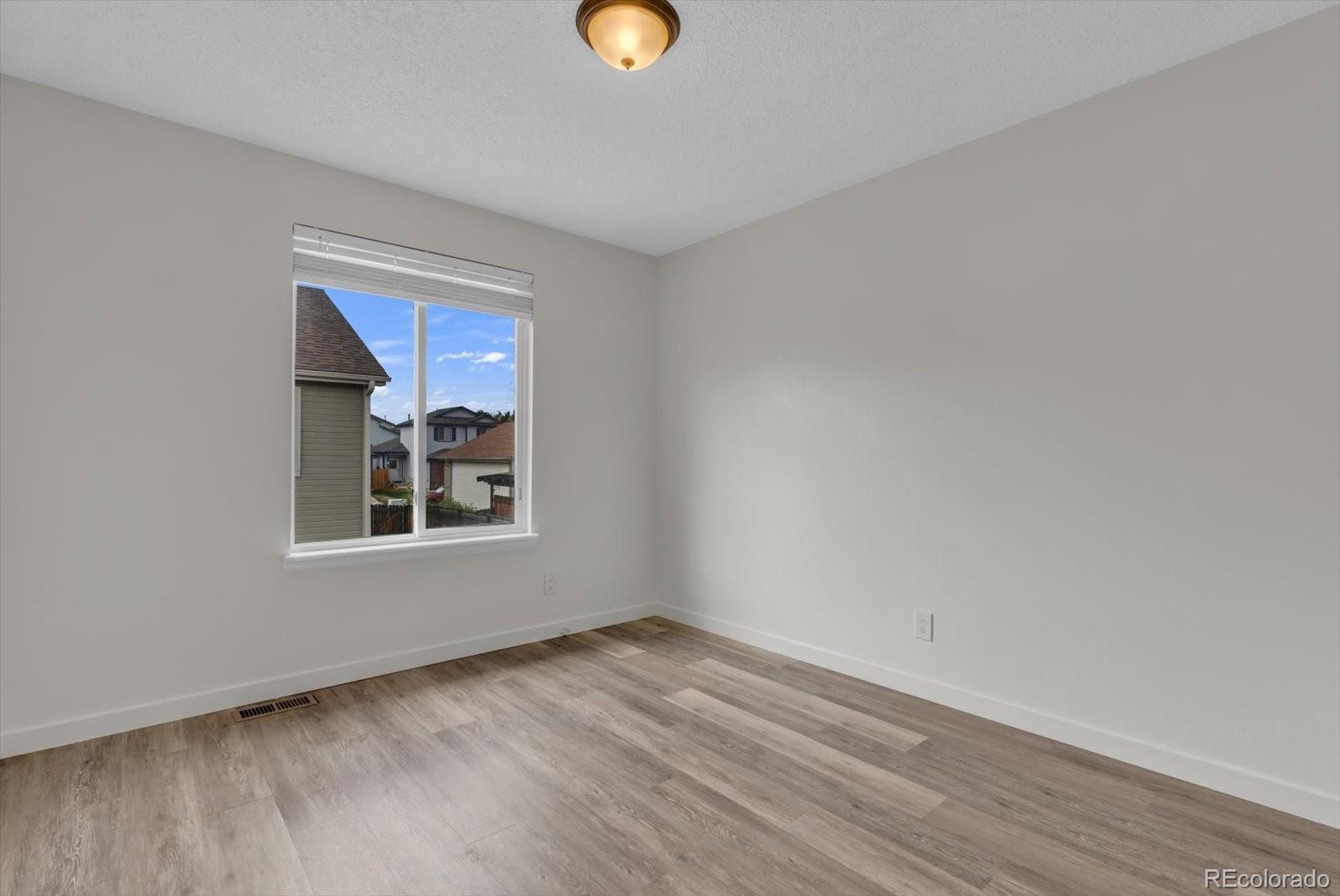 MLS Image #19 for 10041  raritan way,thornton, Colorado