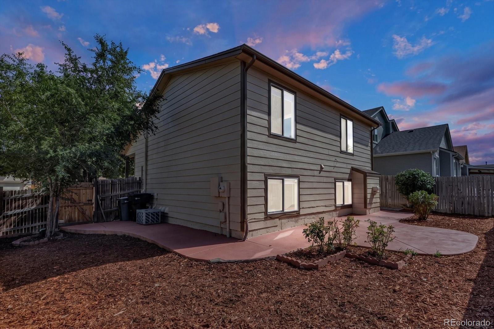 MLS Image #7 for 10041  raritan way,thornton, Colorado