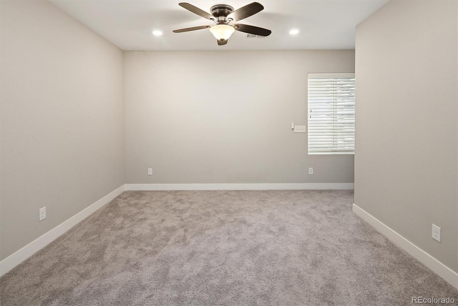 MLS Image #13 for 11390 e 26th avenue ,denver, Colorado
