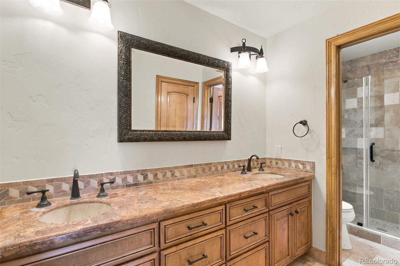 MLS Image #34 for 7039 s locust place,centennial, Colorado