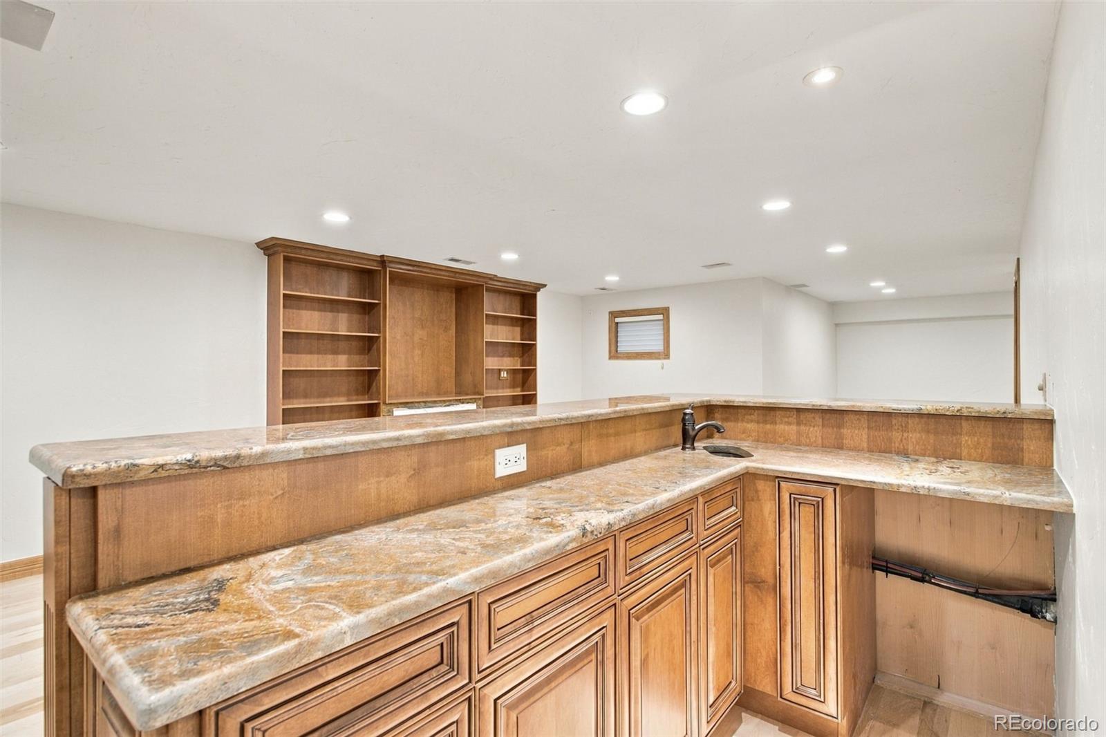 MLS Image #37 for 7039 s locust place,centennial, Colorado
