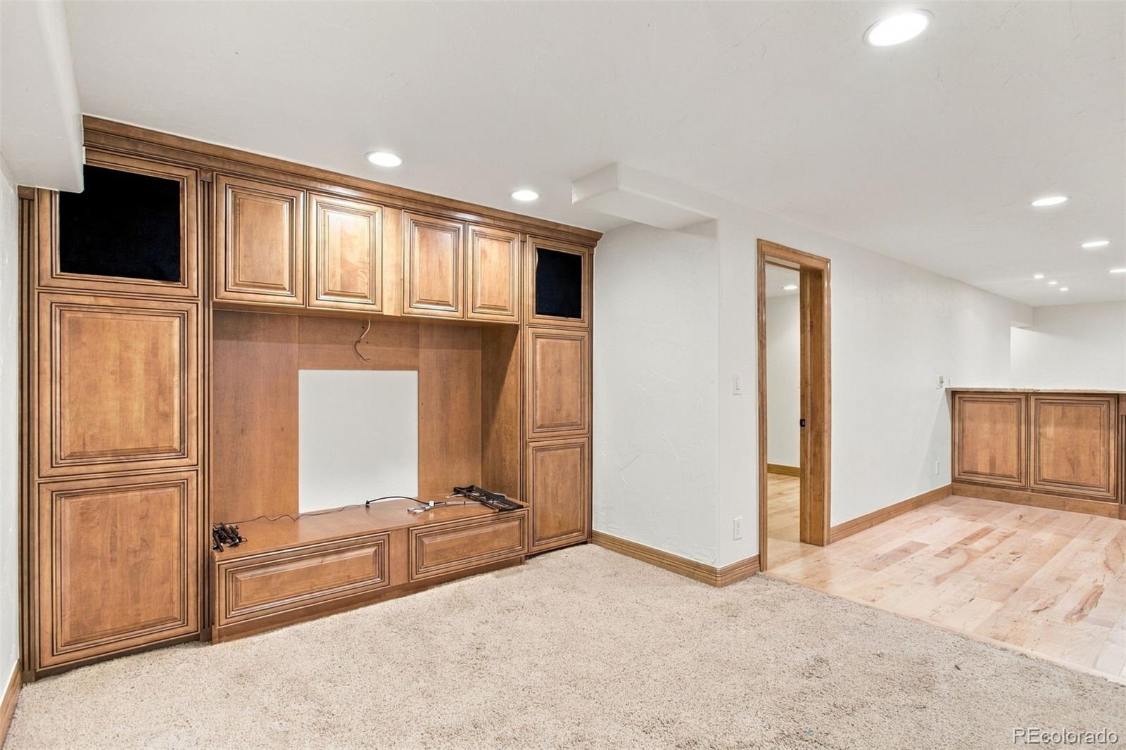 MLS Image #38 for 7039 s locust place,centennial, Colorado