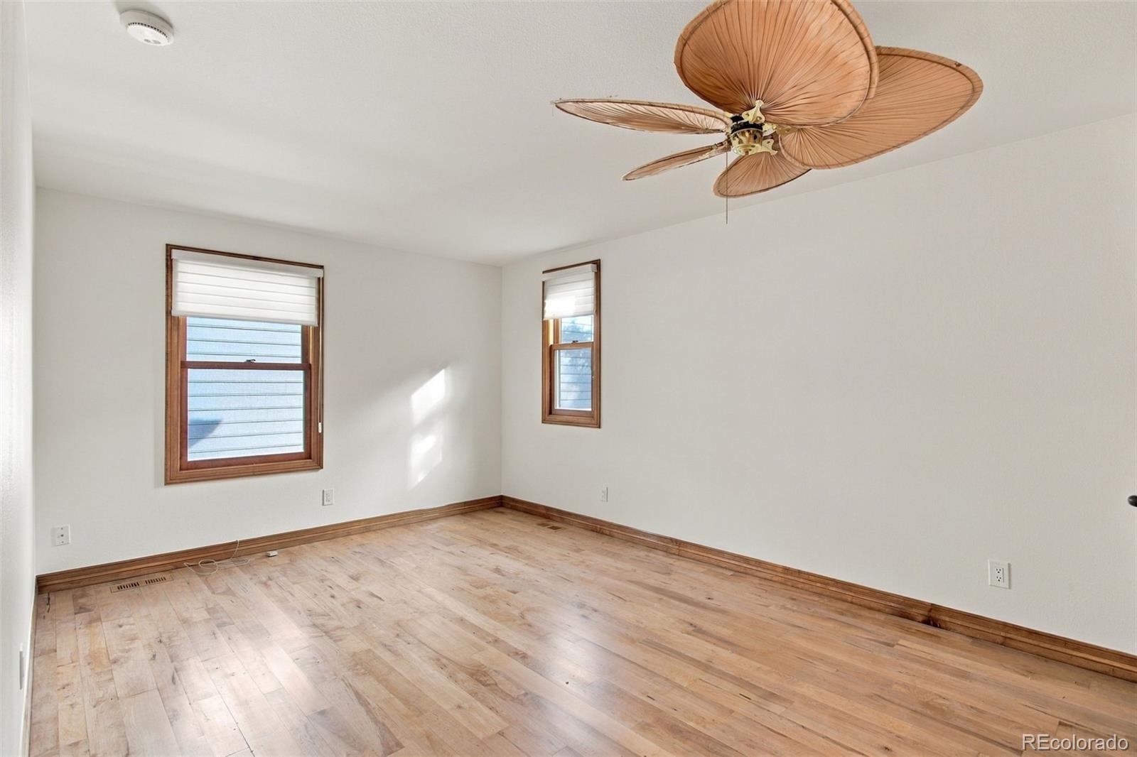 MLS Image #9 for 7039 s locust place,centennial, Colorado