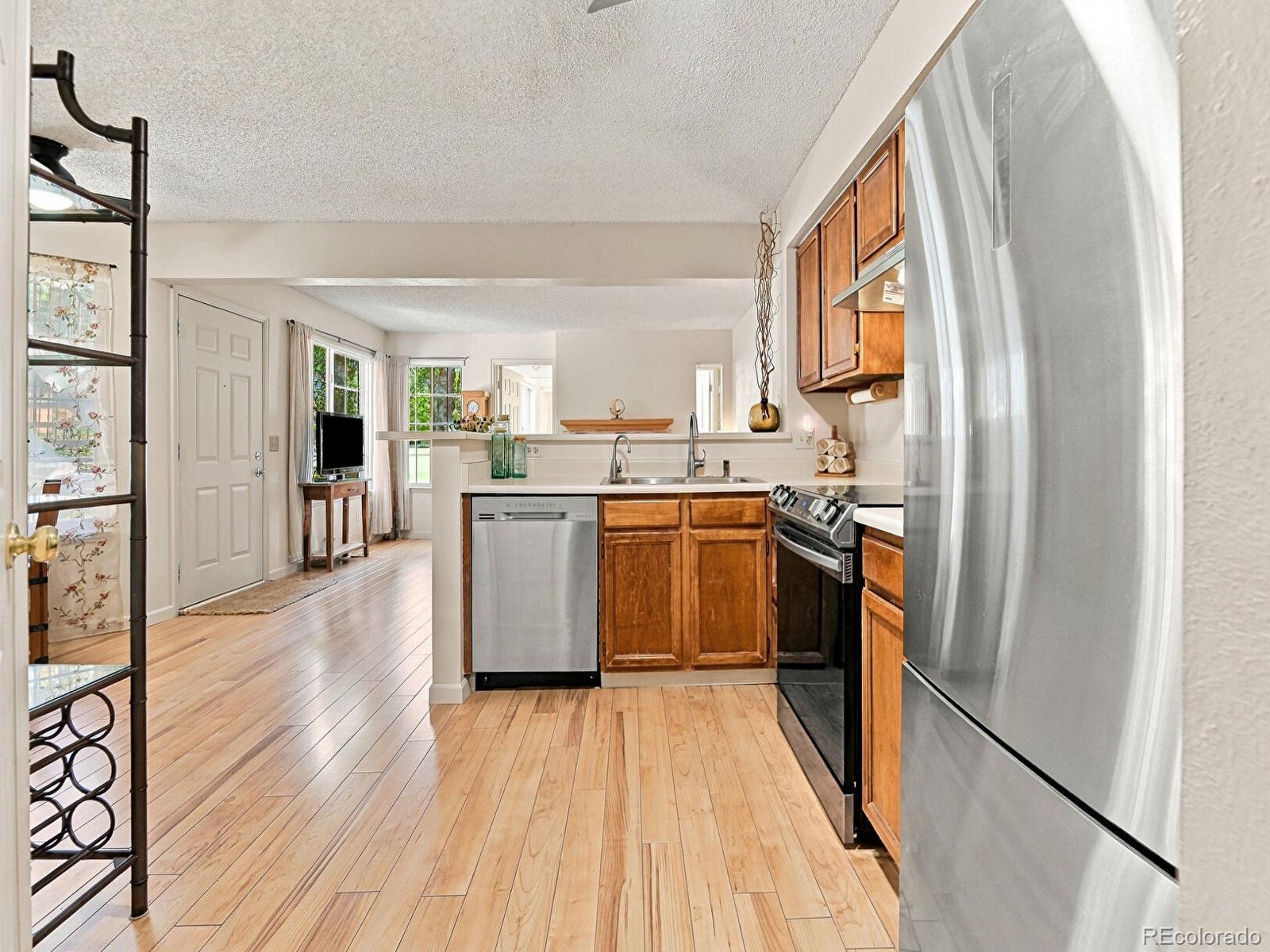MLS Image #10 for 13823 e lehigh avenue a,aurora, Colorado