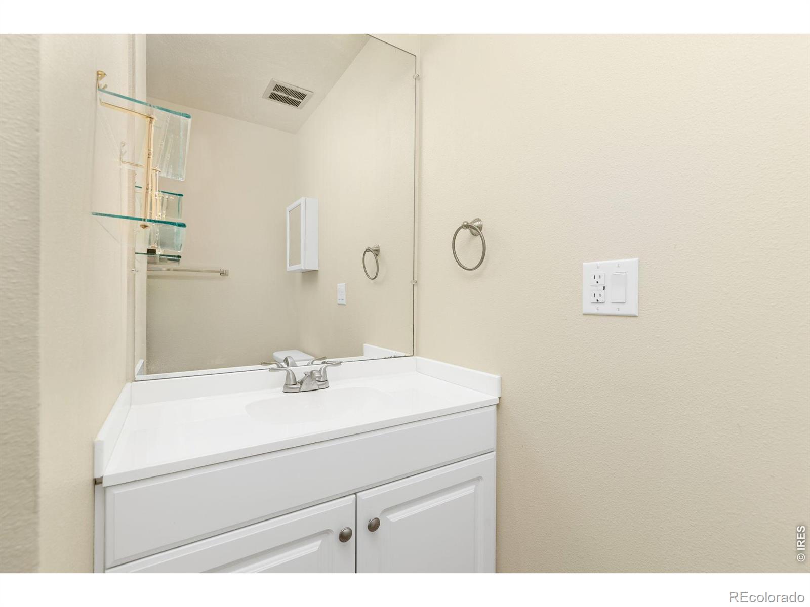 MLS Image #16 for 3405 w 16th street,greeley, Colorado