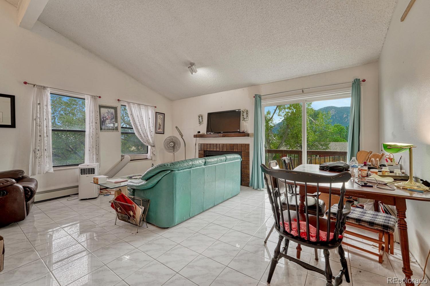 MLS Image #4 for 3660  suncrest court,colorado springs, Colorado