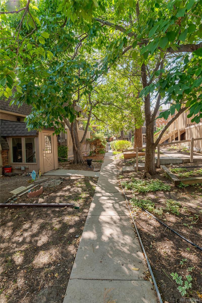 MLS Image #23 for 1525 s holly street,denver, Colorado
