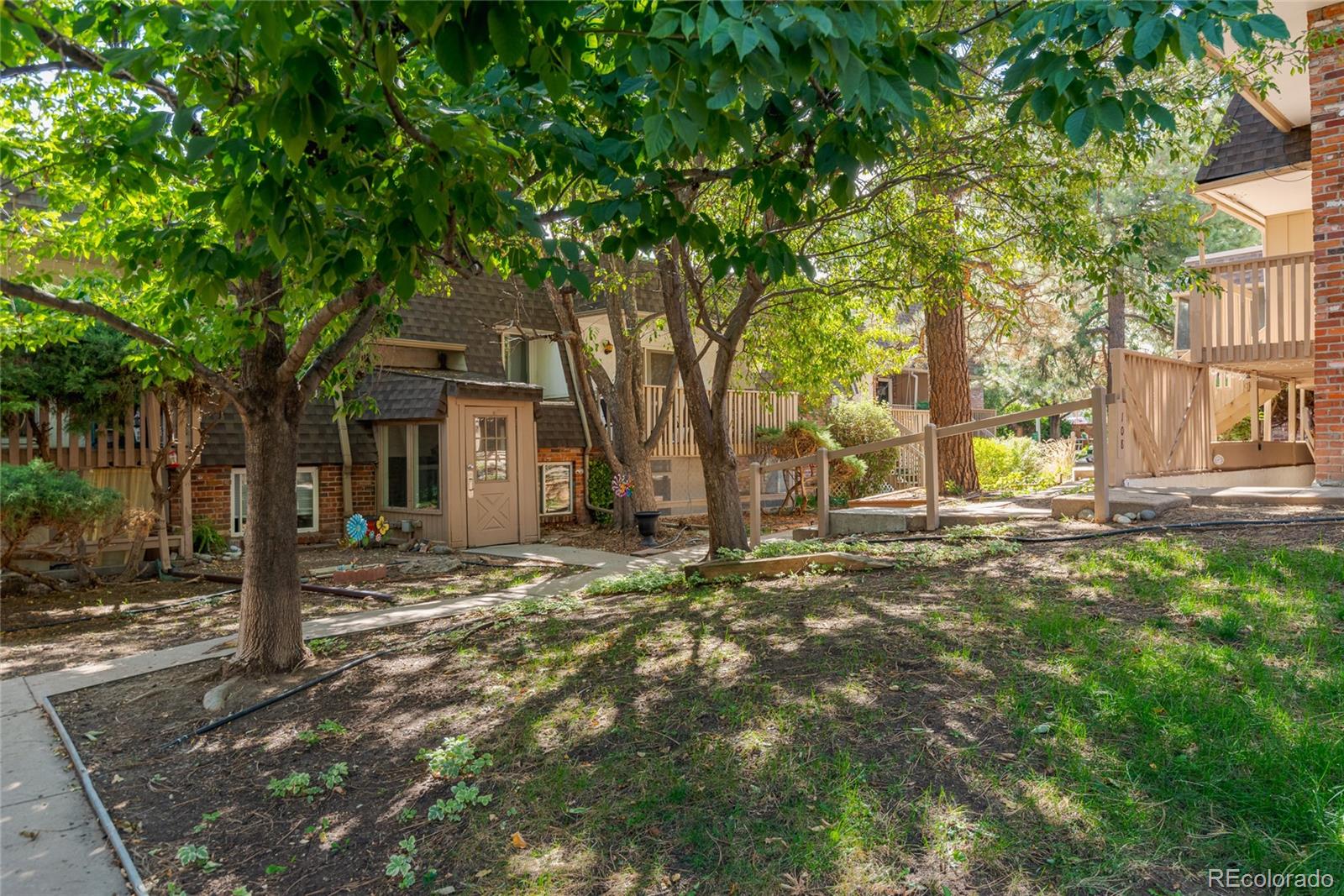 MLS Image #26 for 1525 s holly street,denver, Colorado