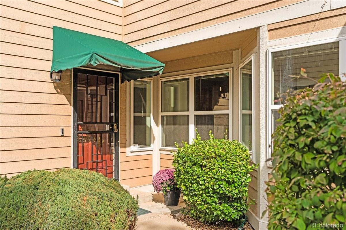 MLS Image #2 for 10000 e yale avenue,denver, Colorado