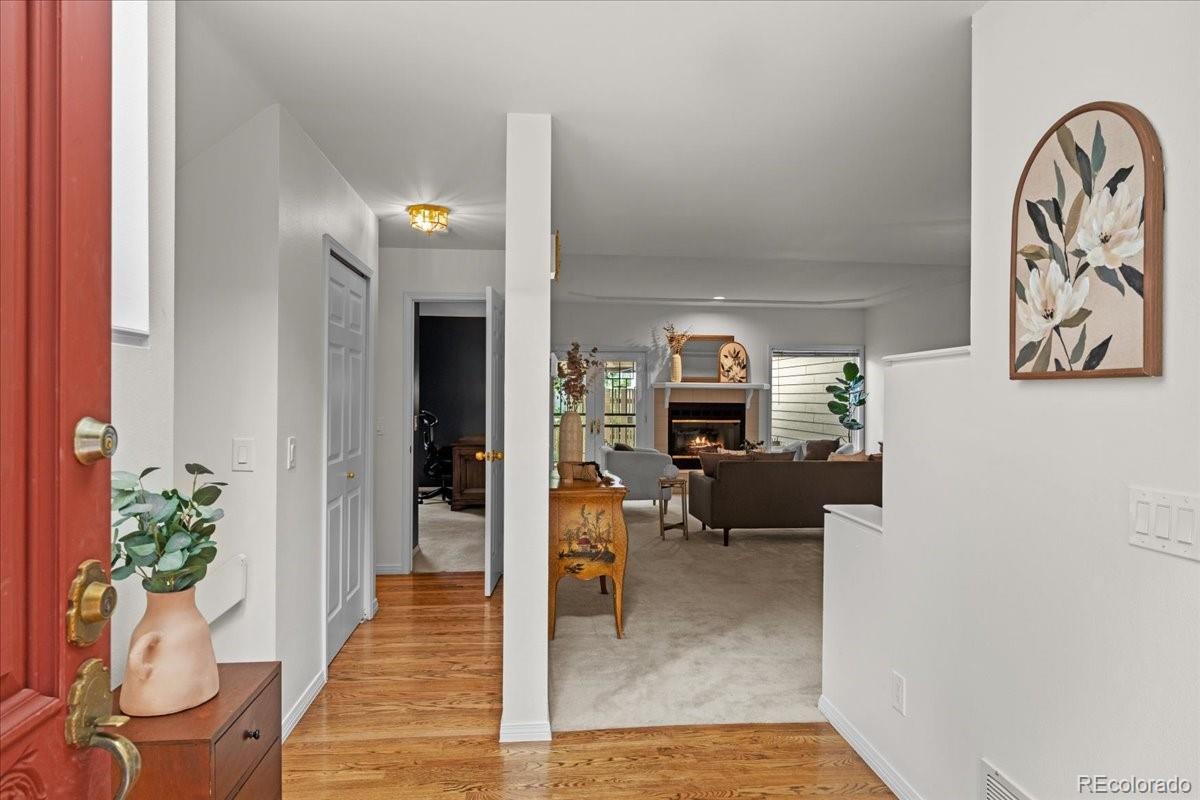 MLS Image #3 for 10000 e yale avenue,denver, Colorado