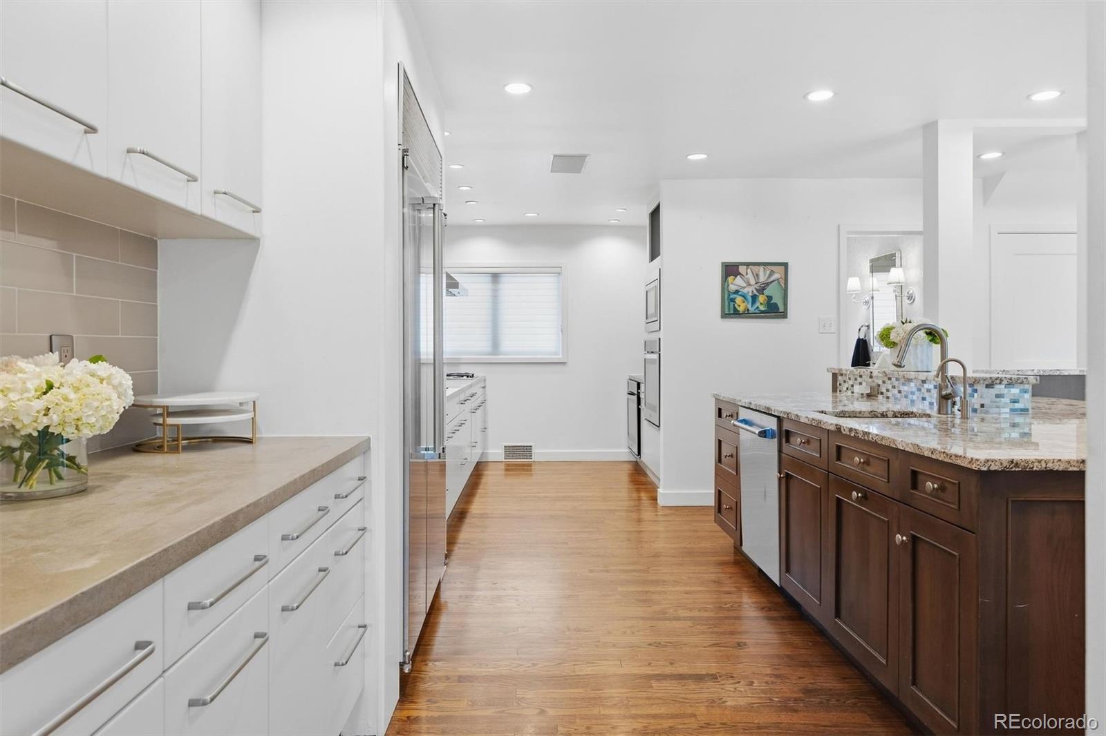 MLS Image #11 for 301 s vine street,denver, Colorado