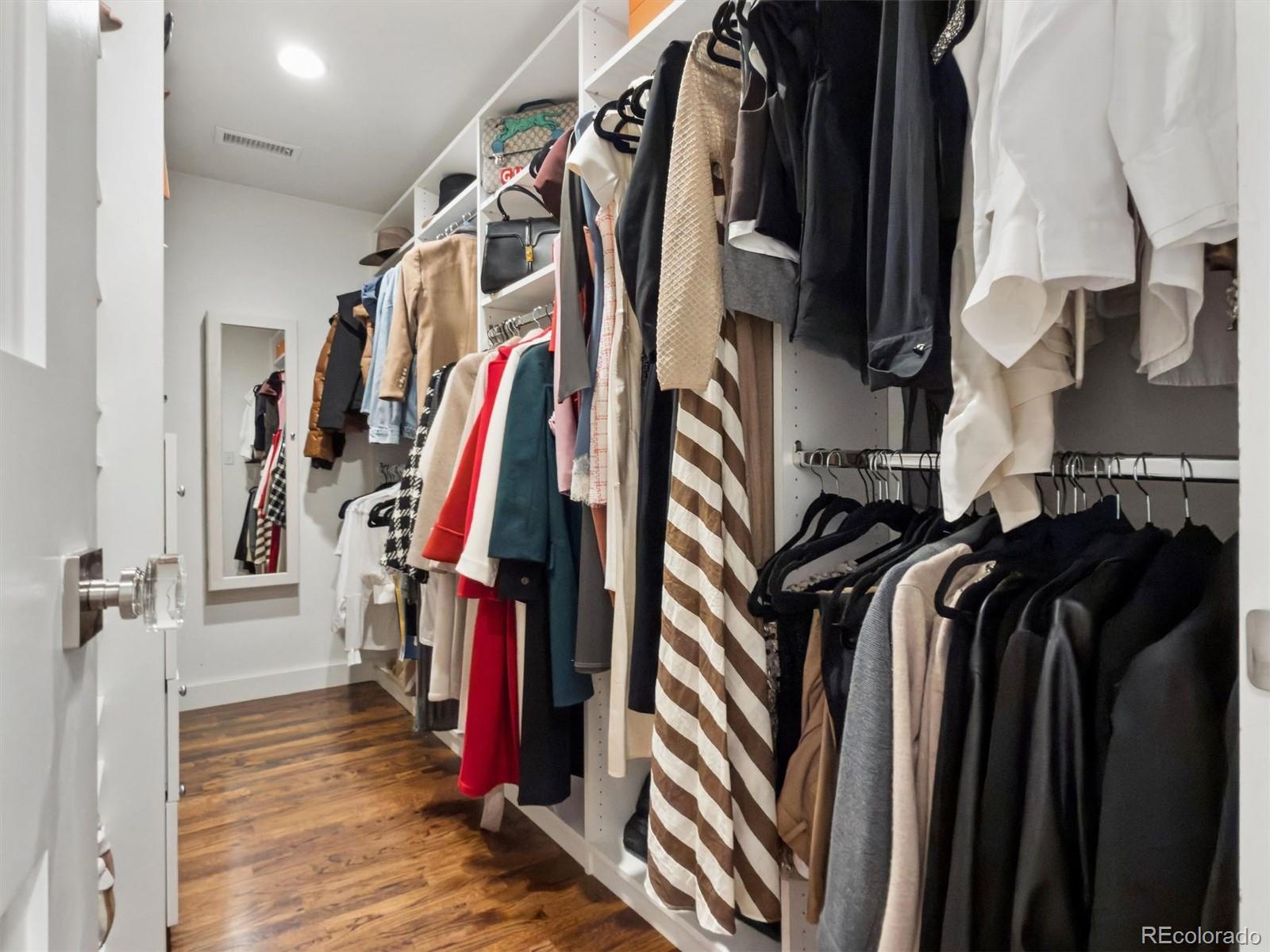 MLS Image #23 for 301 s vine street,denver, Colorado