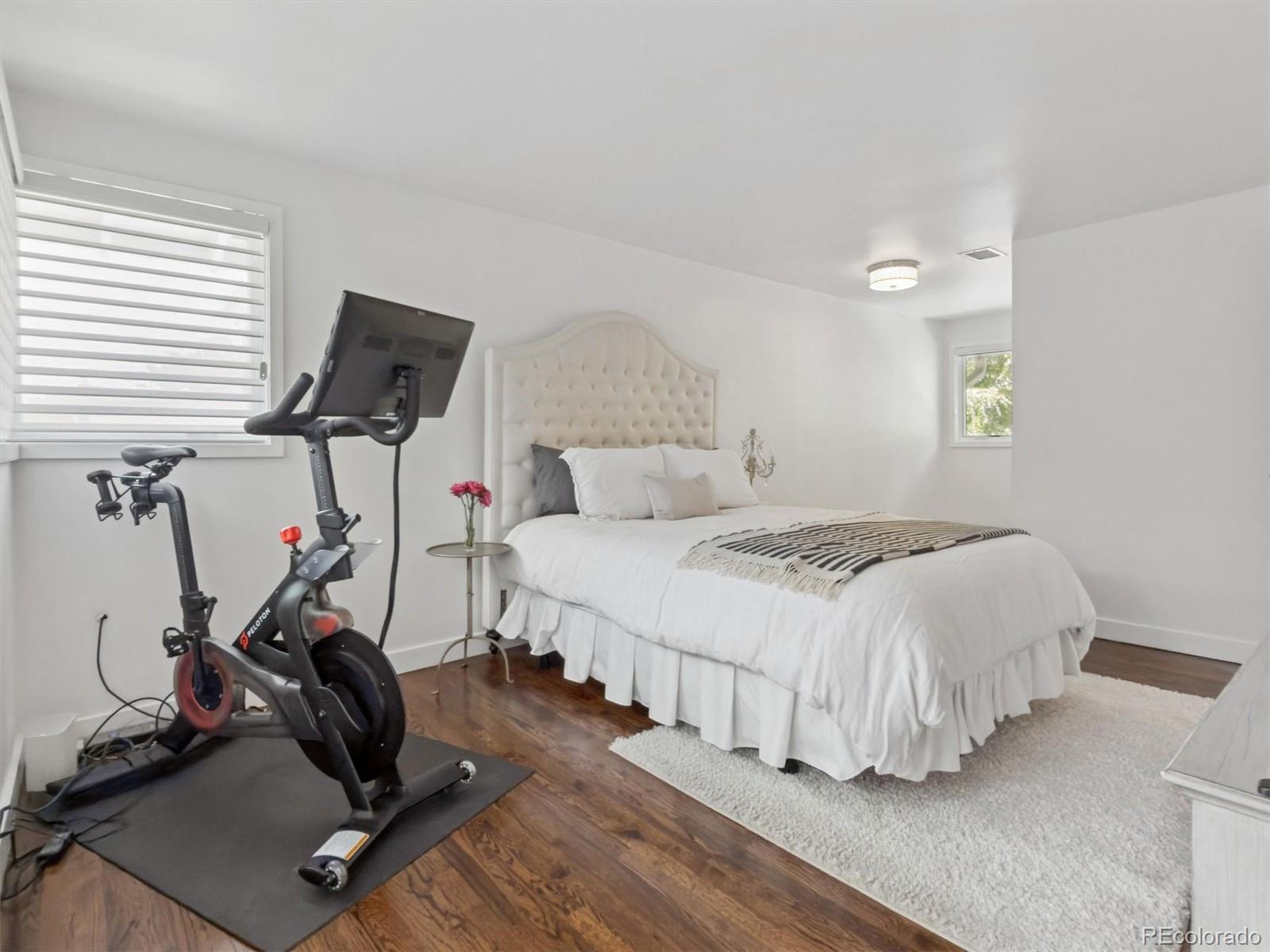 MLS Image #29 for 301 s vine street,denver, Colorado