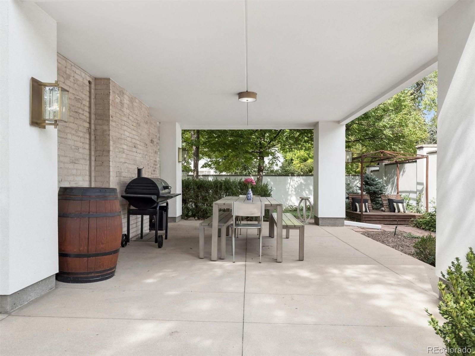 MLS Image #36 for 301 s vine street,denver, Colorado
