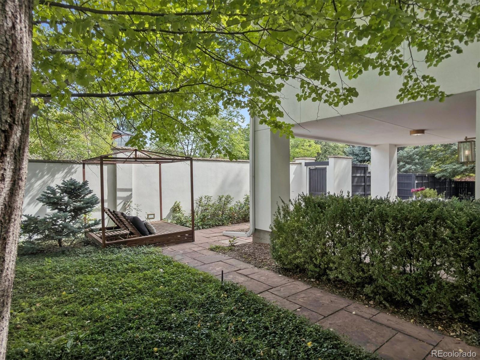 MLS Image #37 for 301 s vine street,denver, Colorado