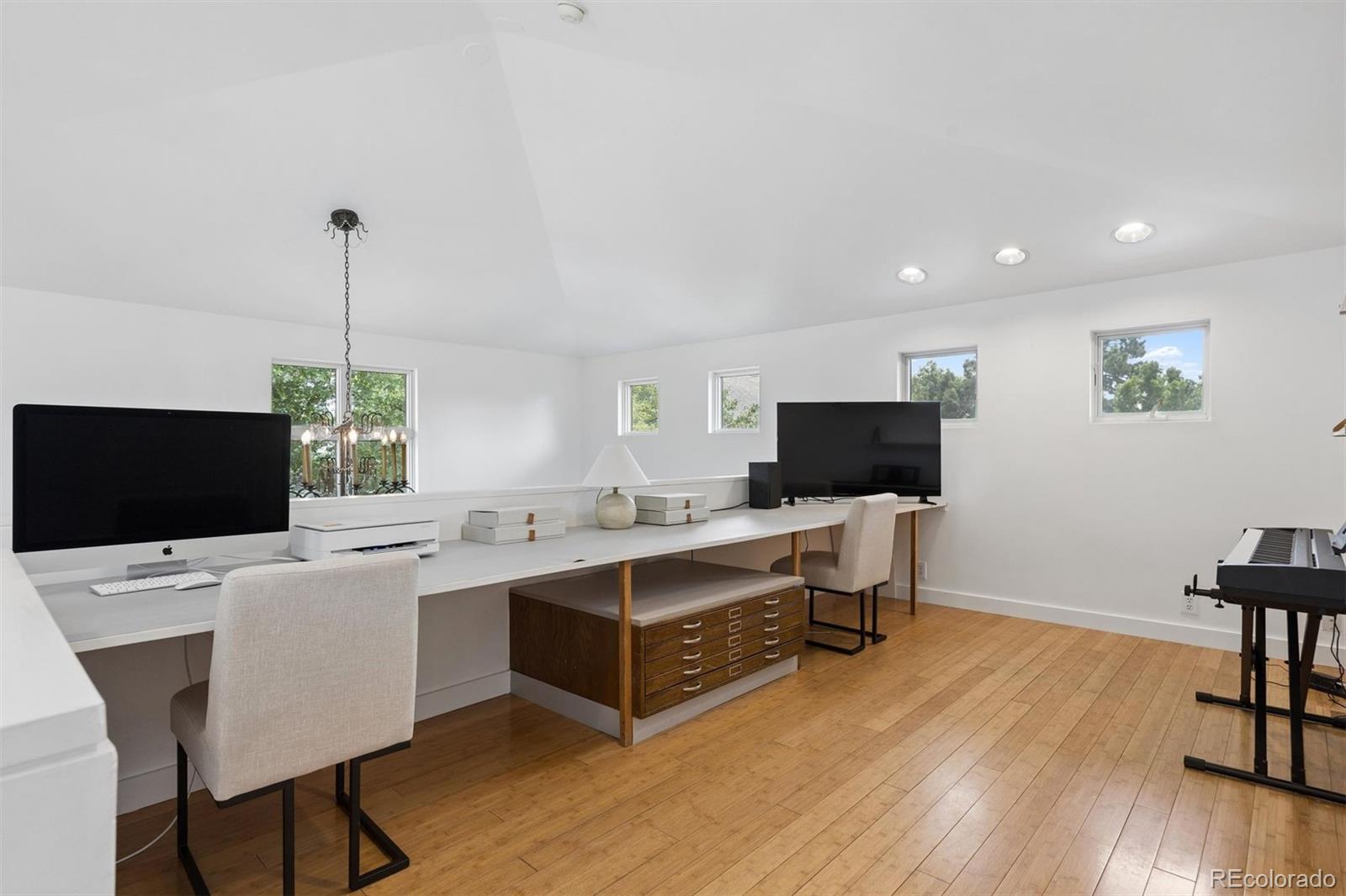 MLS Image #9 for 301 s vine street,denver, Colorado