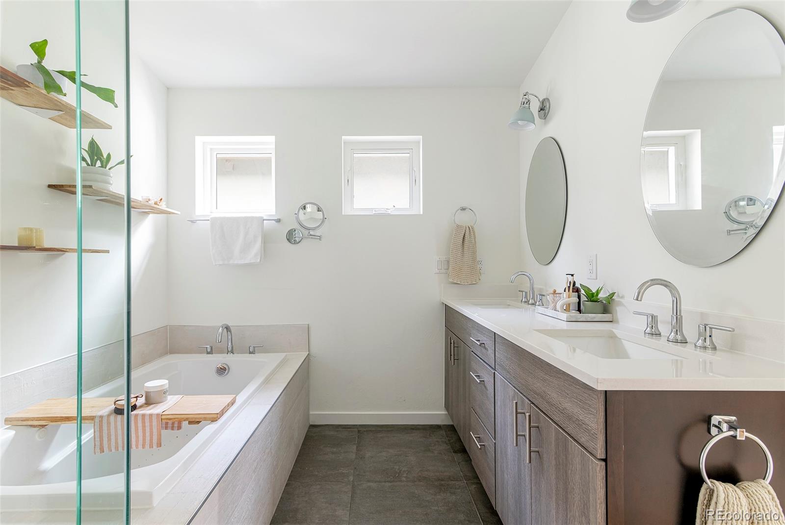MLS Image #26 for 3955 n utica street,denver, Colorado