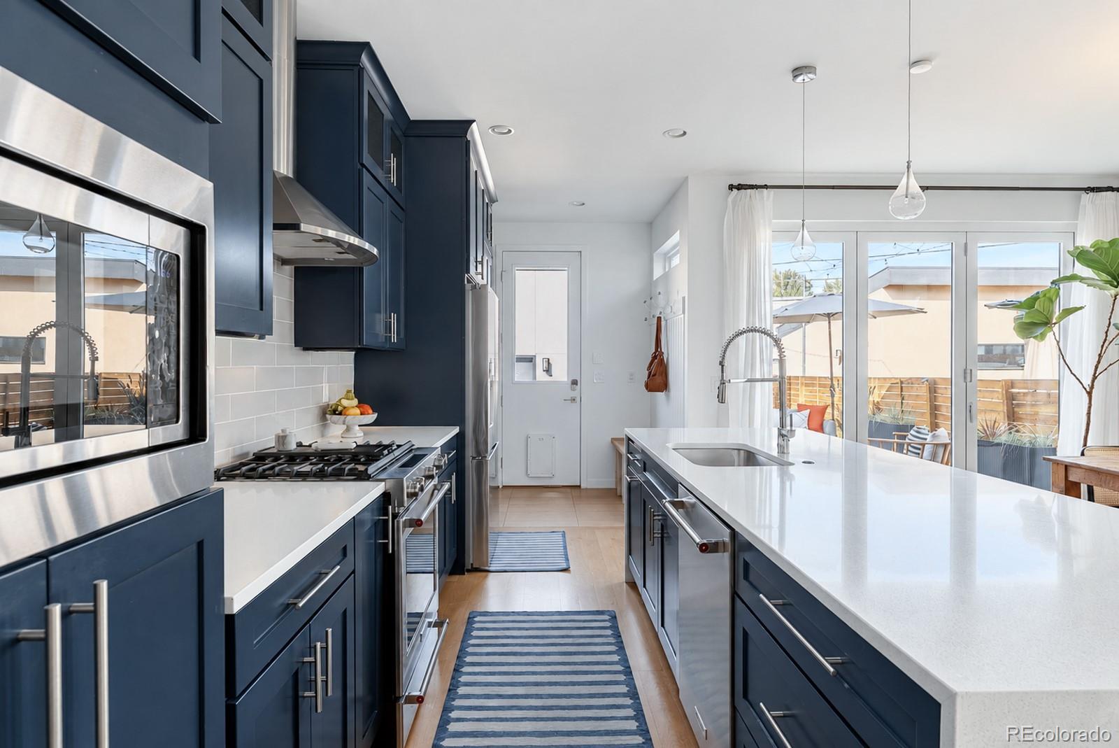 MLS Image #8 for 3955 n utica street,denver, Colorado