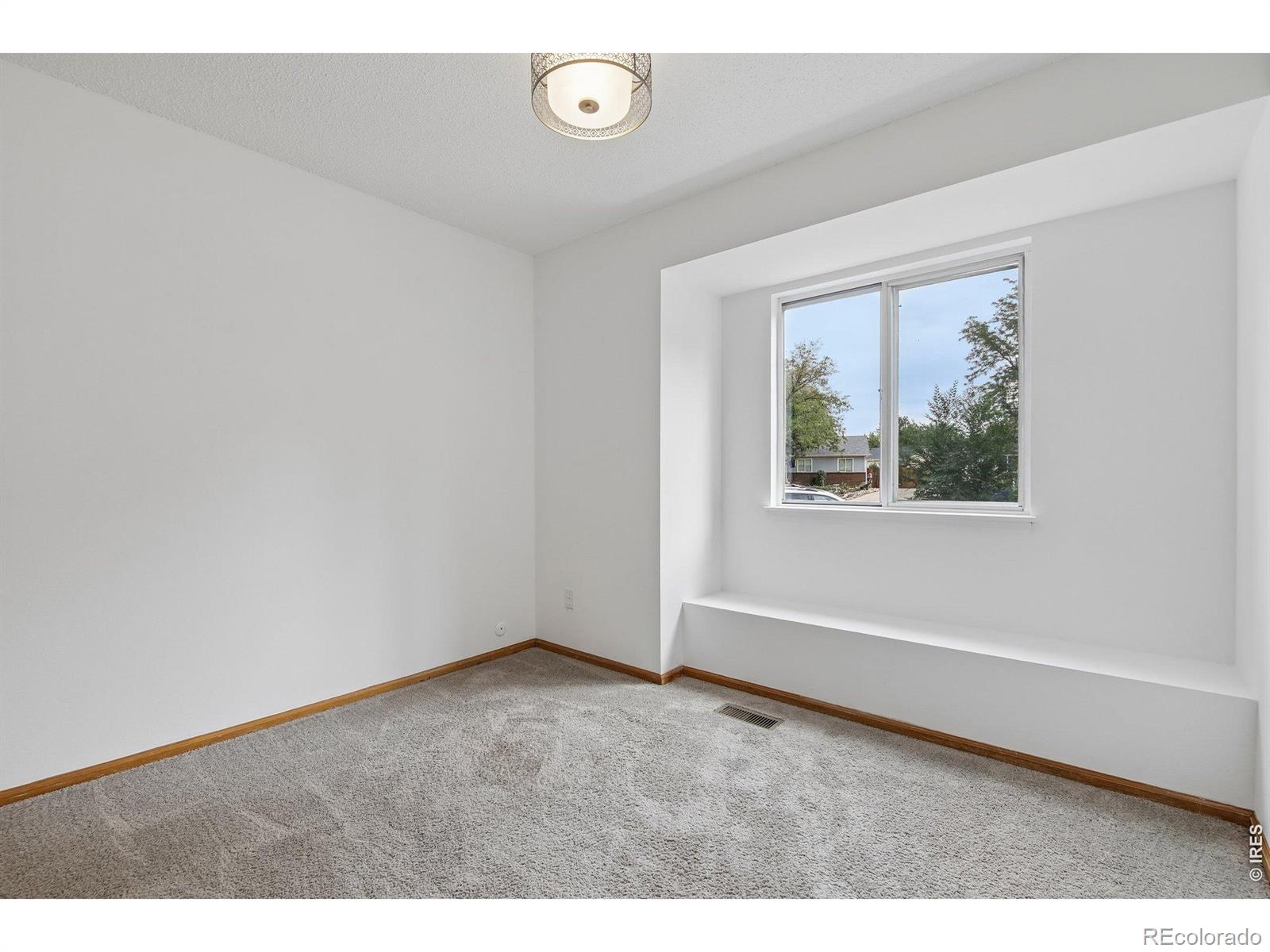 MLS Image #15 for 906  foothills court,windsor, Colorado