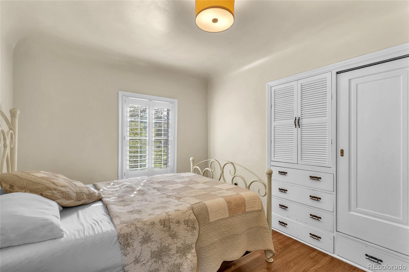MLS Image #13 for 2845 s ogden street,englewood, Colorado