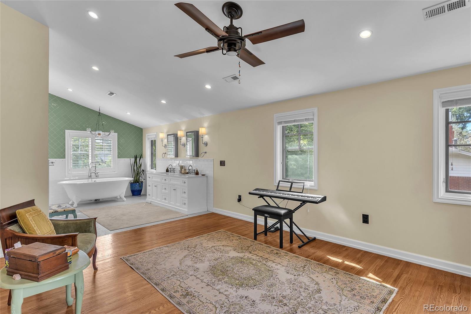 MLS Image #25 for 2845 s ogden street,englewood, Colorado