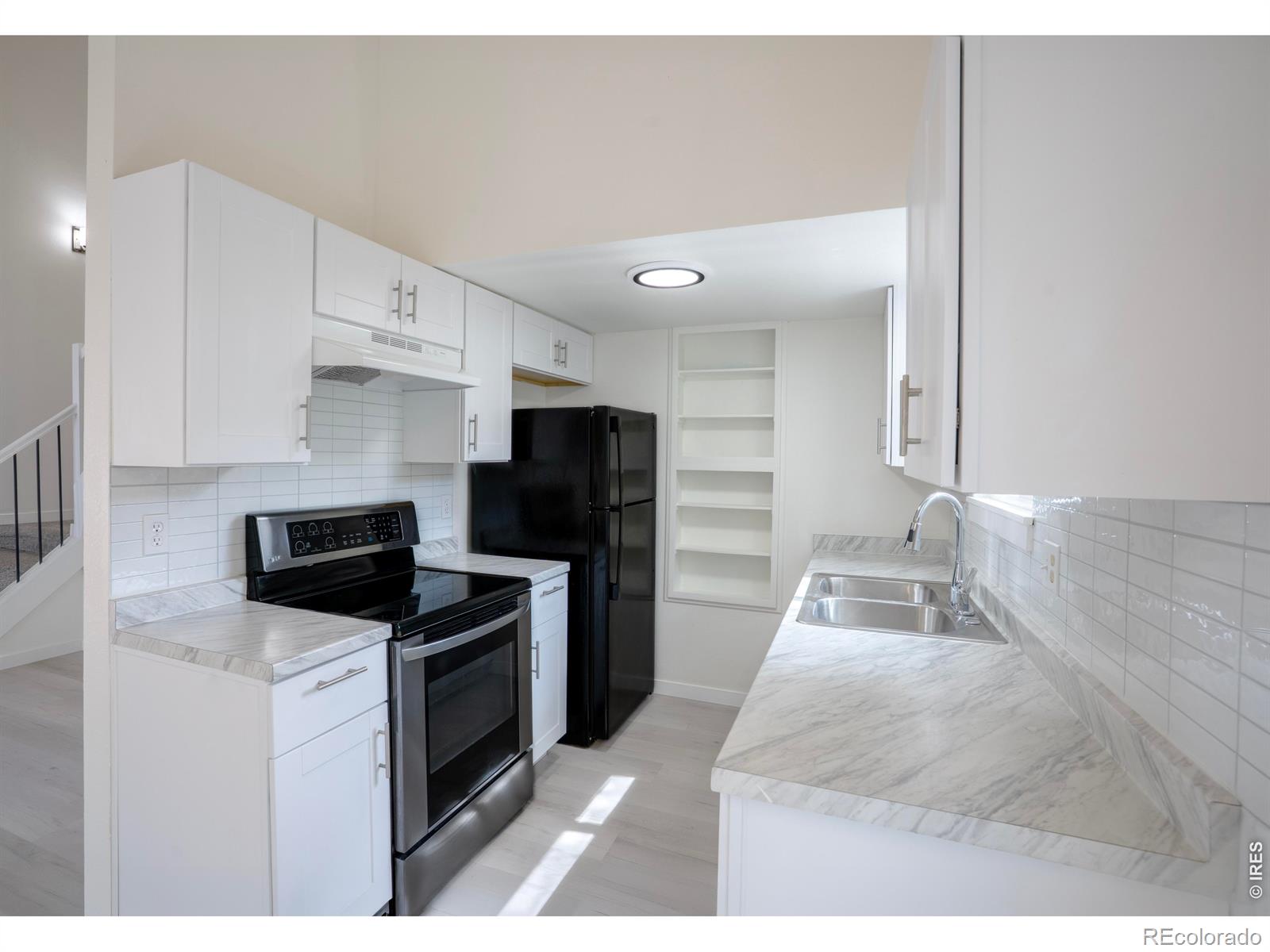 MLS Image #8 for 1009  townley circle,longmont, Colorado