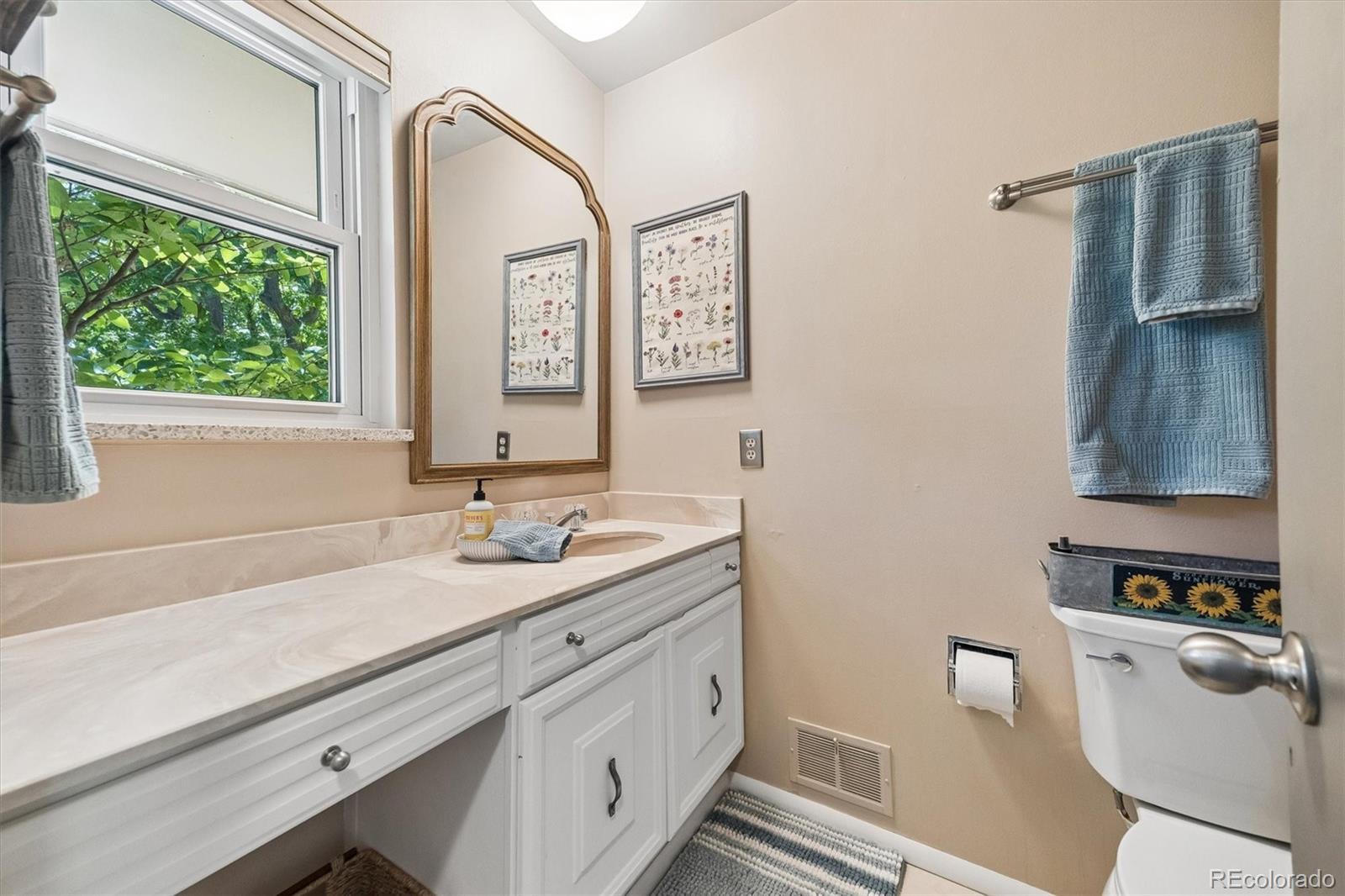 MLS Image #29 for 3350 s oneida way ,denver, Colorado