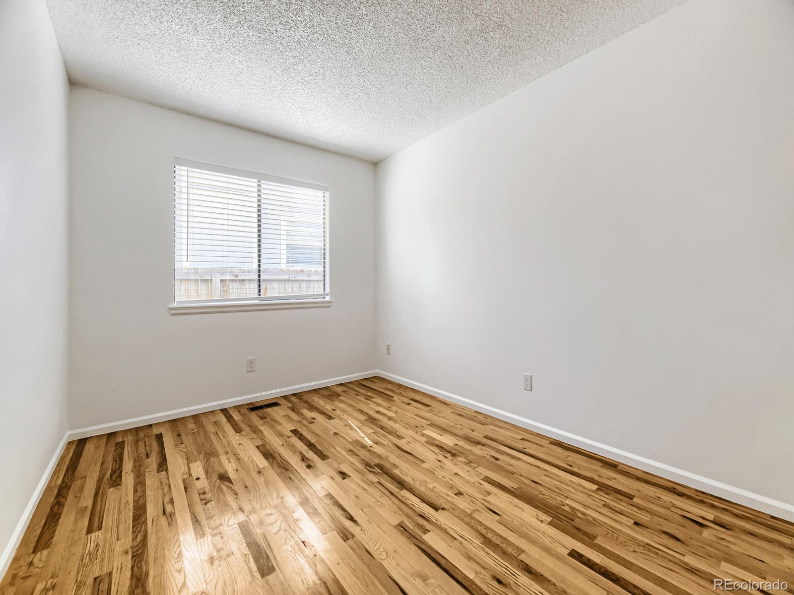 MLS Image #9 for 9038  woodland drive,highlands ranch, Colorado