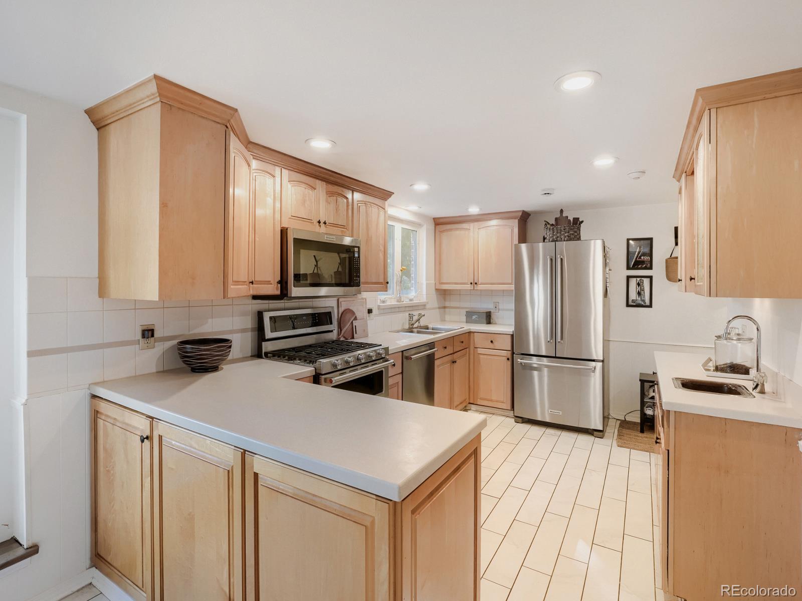 MLS Image #9 for 7024 s madison court,centennial, Colorado