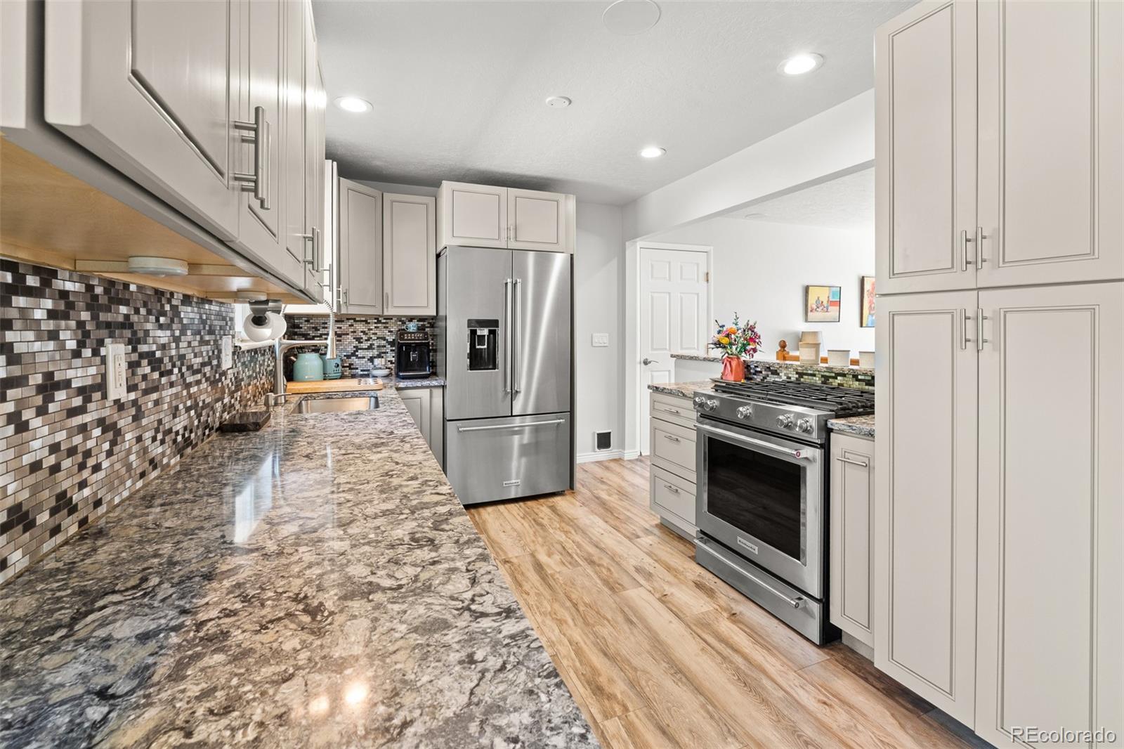 MLS Image #6 for 419  38th avenue,greeley, Colorado