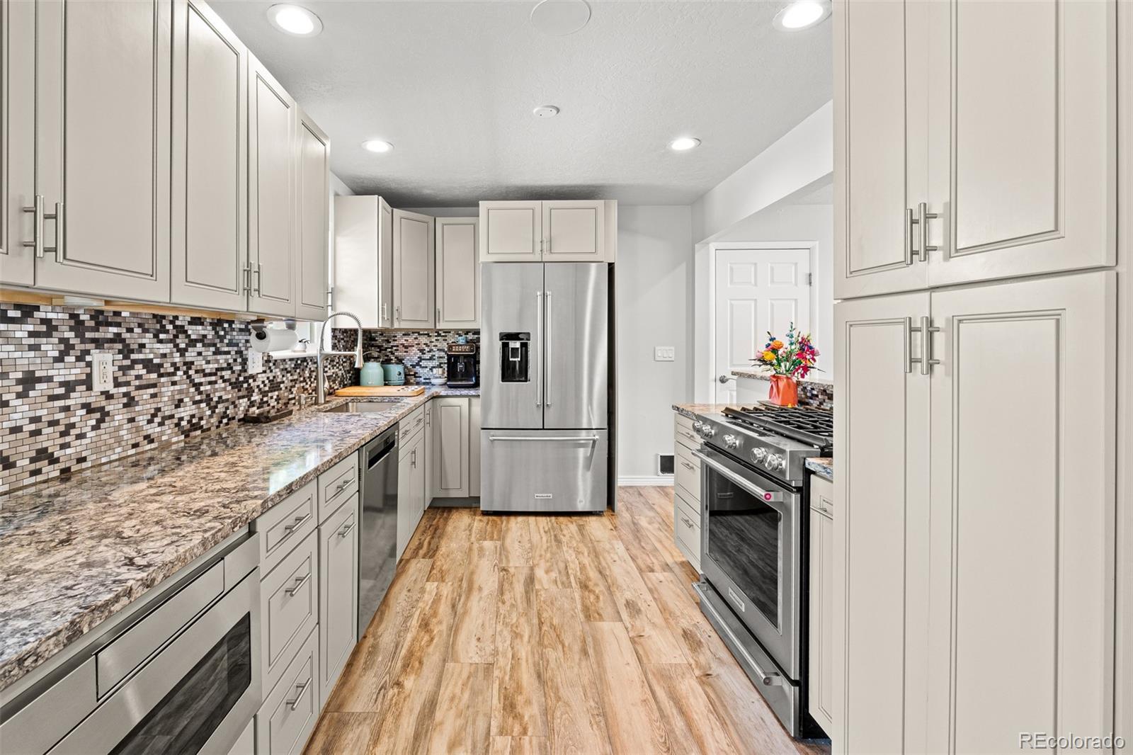 MLS Image #8 for 419  38th avenue,greeley, Colorado