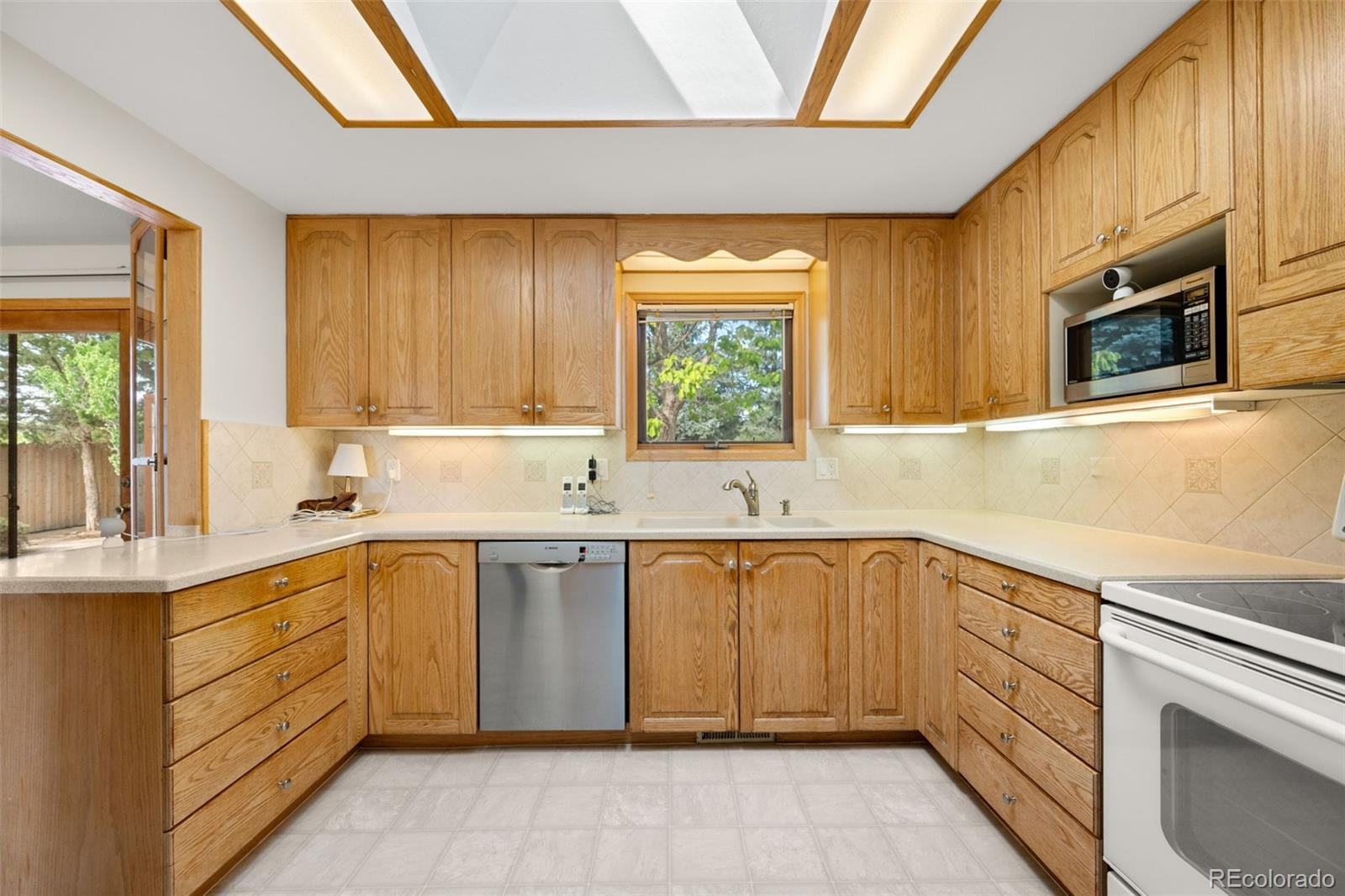 MLS Image #14 for 1355 s hoyt street,lakewood, Colorado