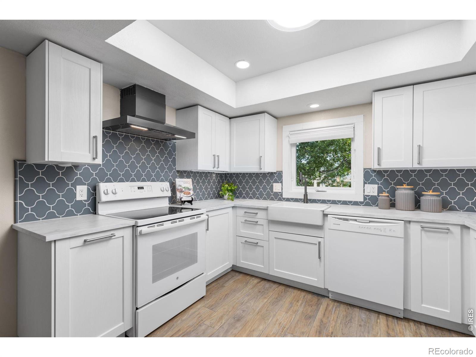 MLS Image #8 for 57  carla way,broomfield, Colorado