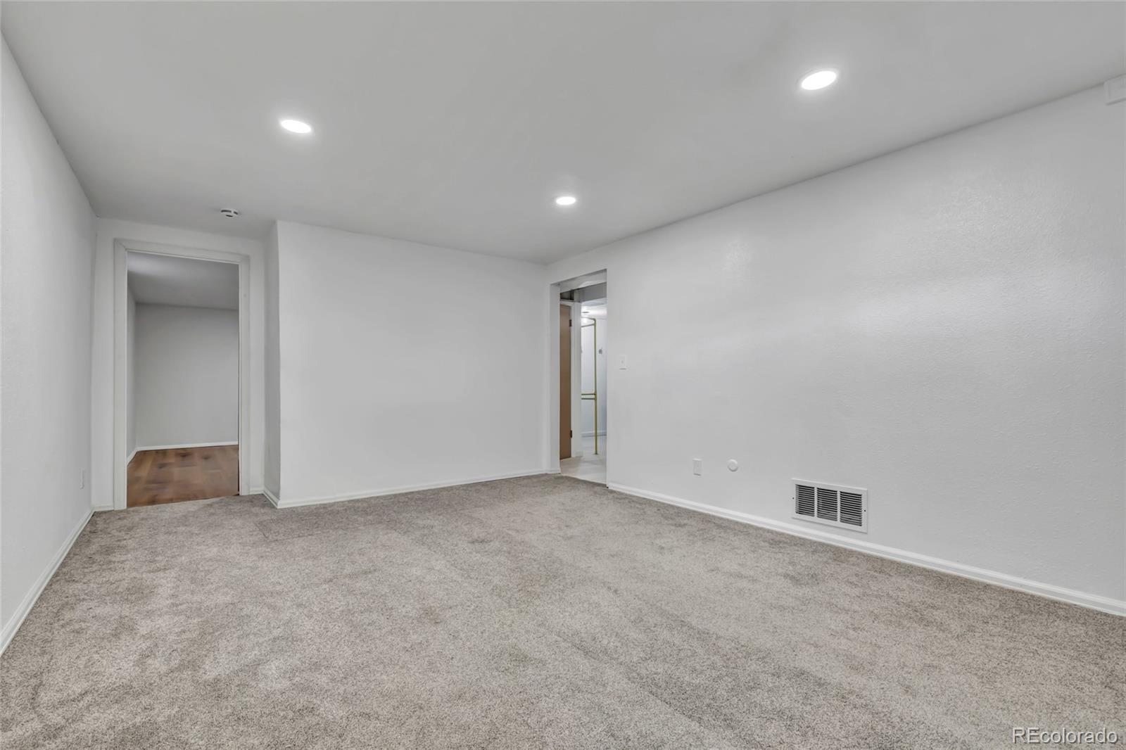 MLS Image #14 for 609  crestridge avenue,colorado springs, Colorado