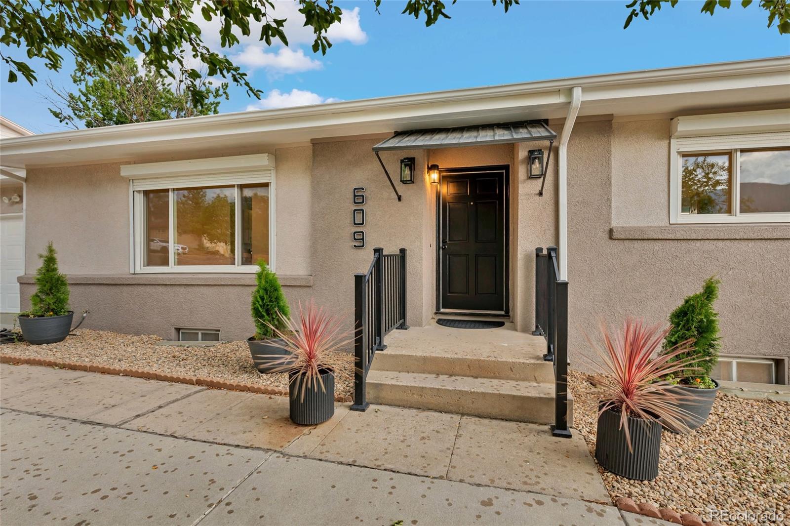 MLS Image #2 for 609  crestridge avenue,colorado springs, Colorado
