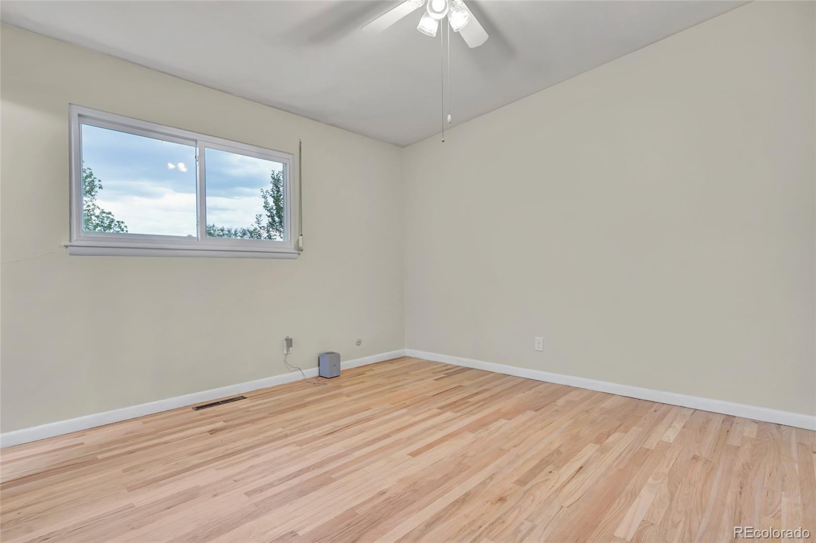 MLS Image #5 for 609  crestridge avenue,colorado springs, Colorado